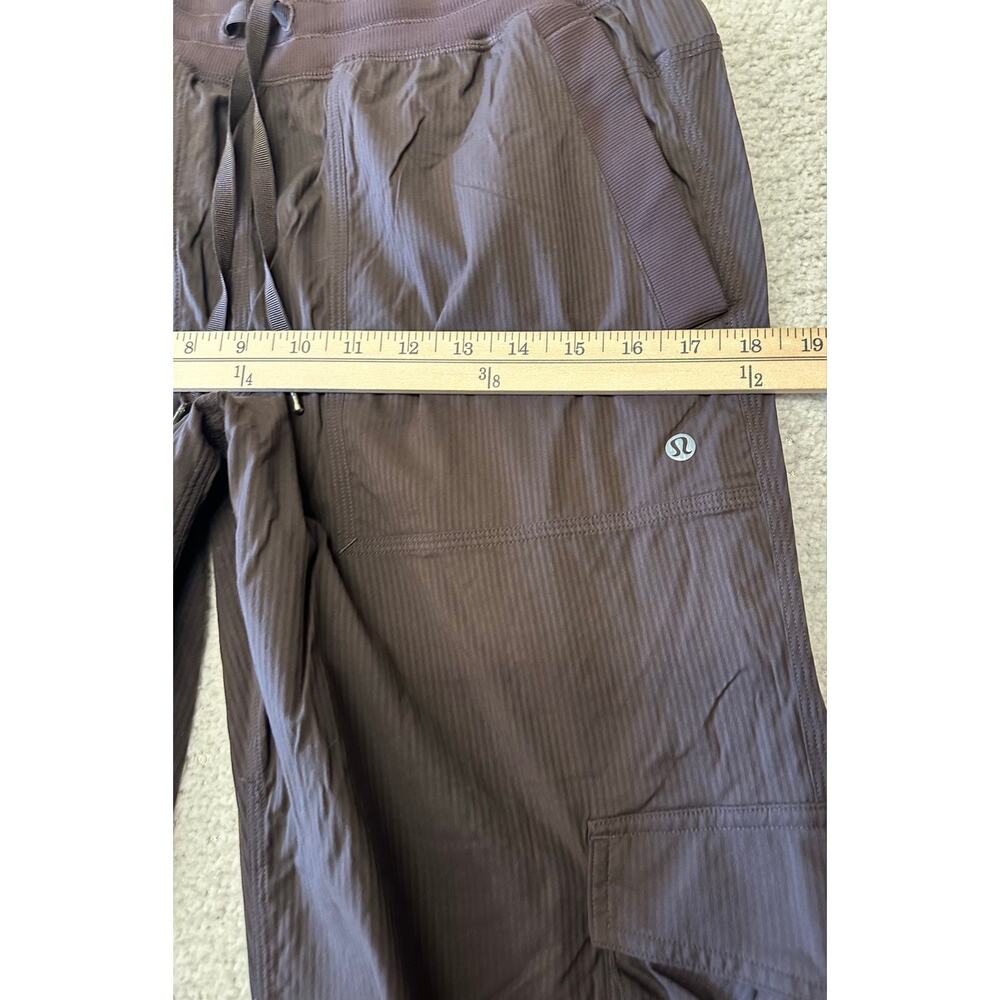 Lululemon Dance Studio Relaxed Fit Mid Rise Cargo Pants Medium - Picture 4 of 13